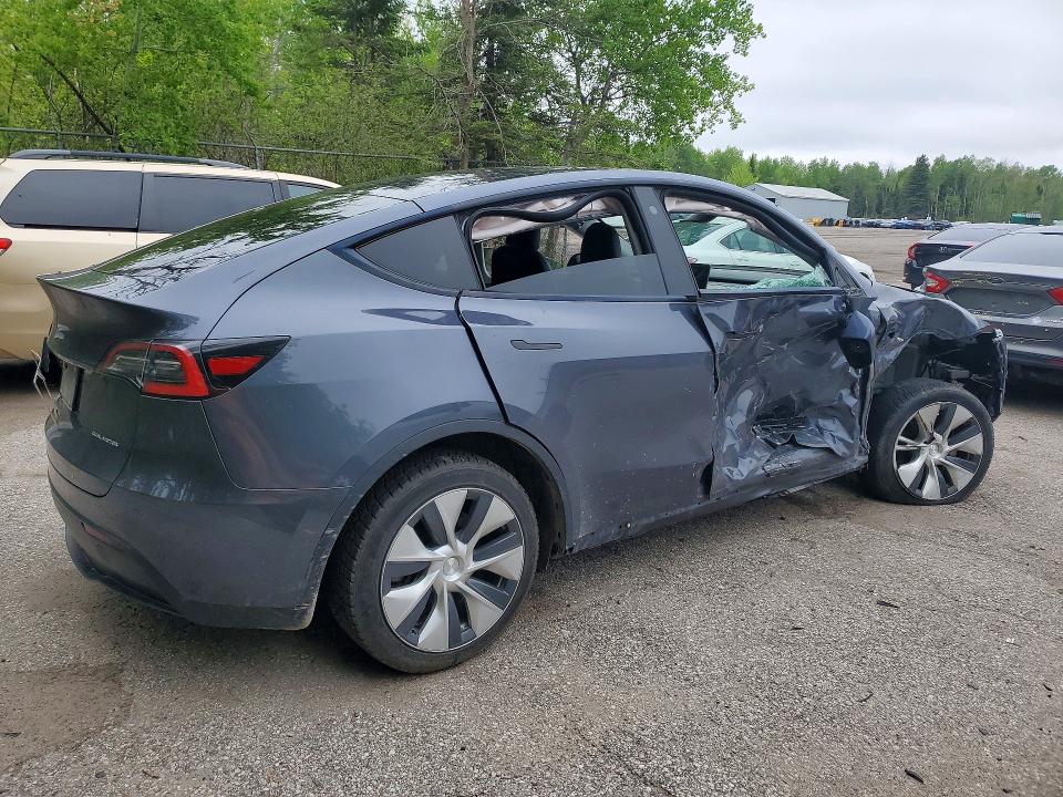 2021 Tesla Model y VIN 5YJYGAEE6MF131577 COPART salvage auction — FRONT END, ON - PERMIT NO BRAND - UNFIT, sold $6,600 on 2026-07-21 (photo 3)