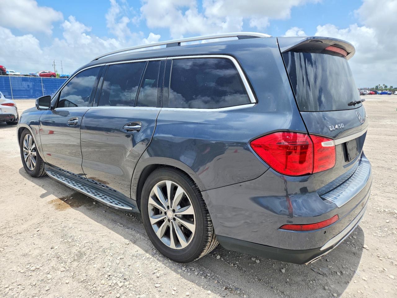 2016 Mercedes-Benz GL-Class VIN 4JGDF6EE5GA671025 COPART salvage auction — Minor Dent/Scratches, FL - CERTIFICATE OF TITLE (P), sold $4,950 on 2026-07-01 (photo 2)