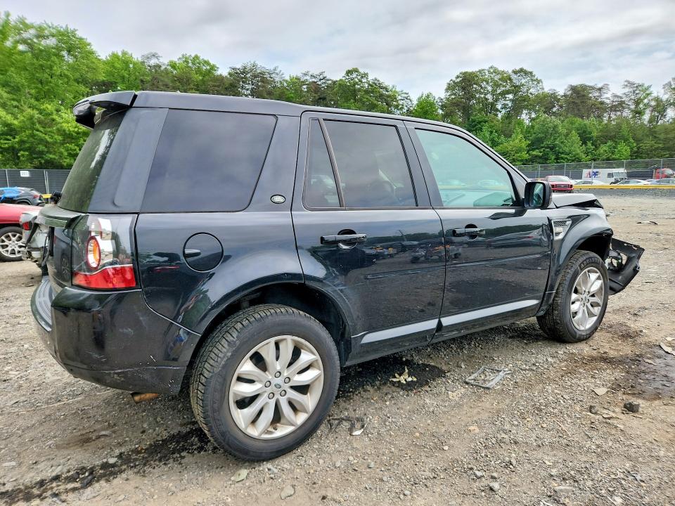 2014 Land rover VIN SALFR2BG9EH386540 COPART salvage auction — FRONT END, MD - CERT OF SALVAGE > 75% DAMAGE, sold $675 on 2026-07-10 (photo 3)