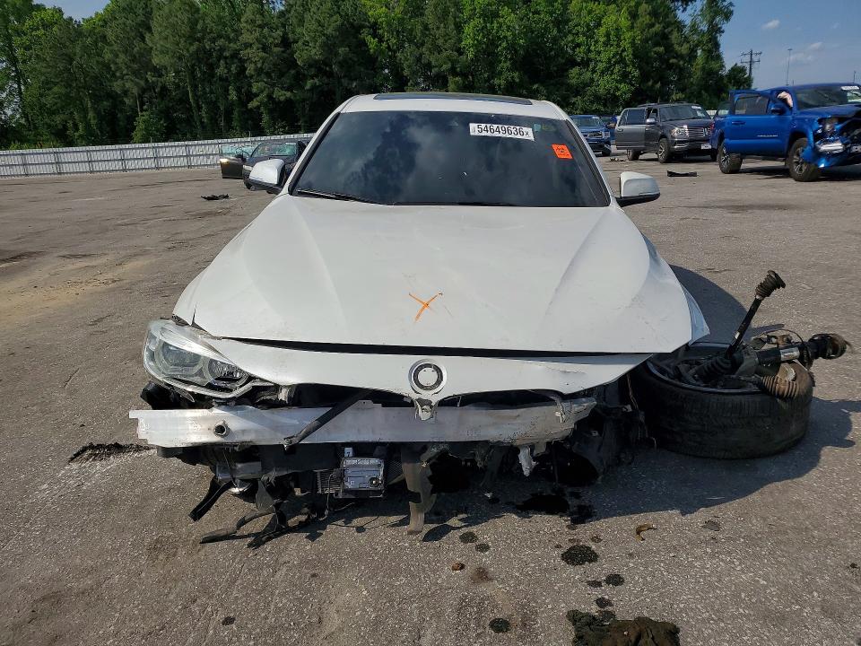 2018 BMW 3er VIN WBA8B7G50JNU95454 COPART salvage auction — FRONT END, NC - SALVAGE CERTIFICATE OF TITLE, sold $1,650 on 2026-07-30 (photo 5)