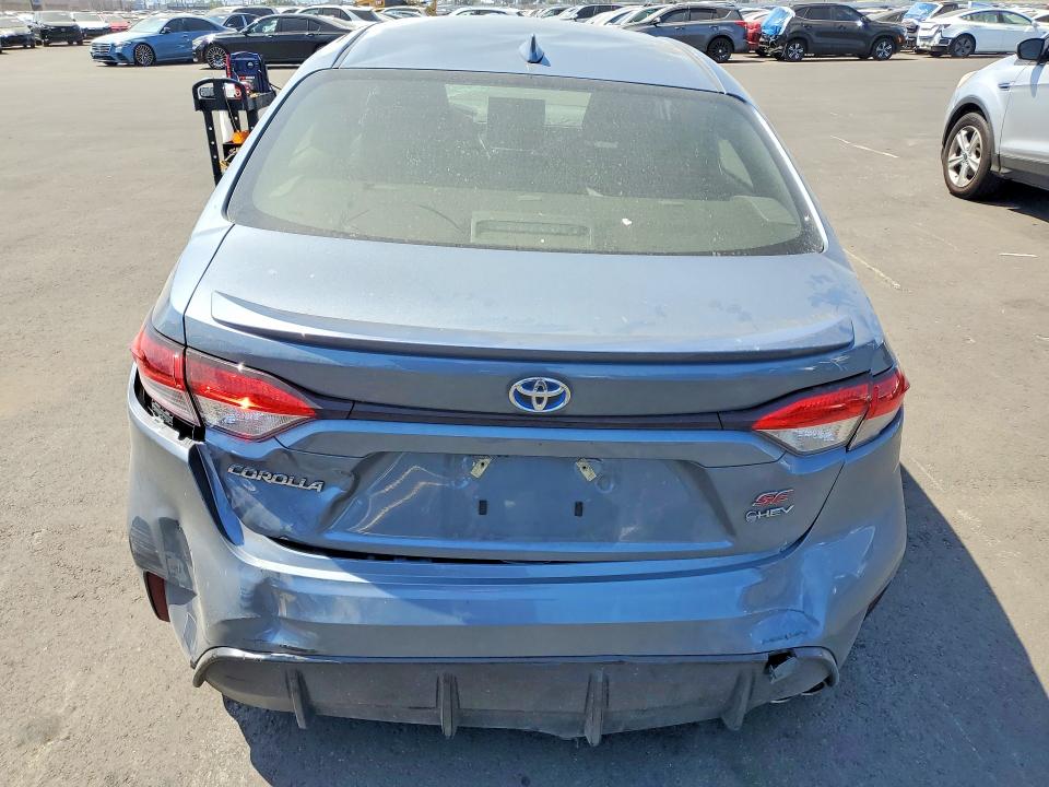2025 Toyota Corolla VIN JTDBCMFE8S3090364 COPART salvage auction — ROLLOVER, Ca - Salvage Certificate, sold $4,200 on 2026-07-08 (photo 6)