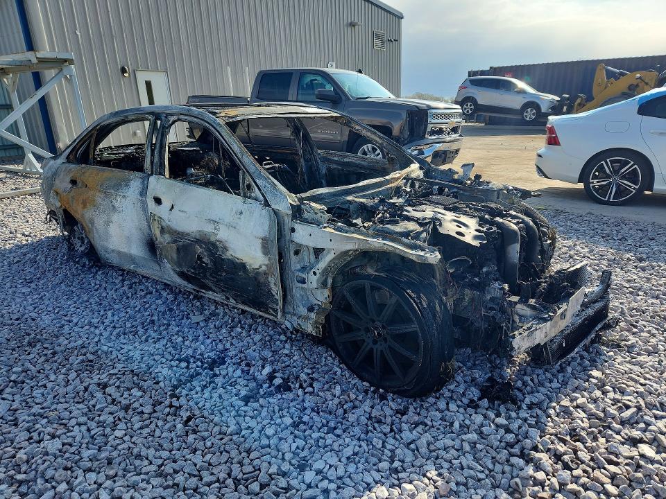 2015 Mercedes-benz E-class VIN WDDHF7GB0FB095647 COPART salvage auction — BURN, Wi - Junked Vehicle Bill Of Sale, sold $325 on 2026-07-27 (photo 4)