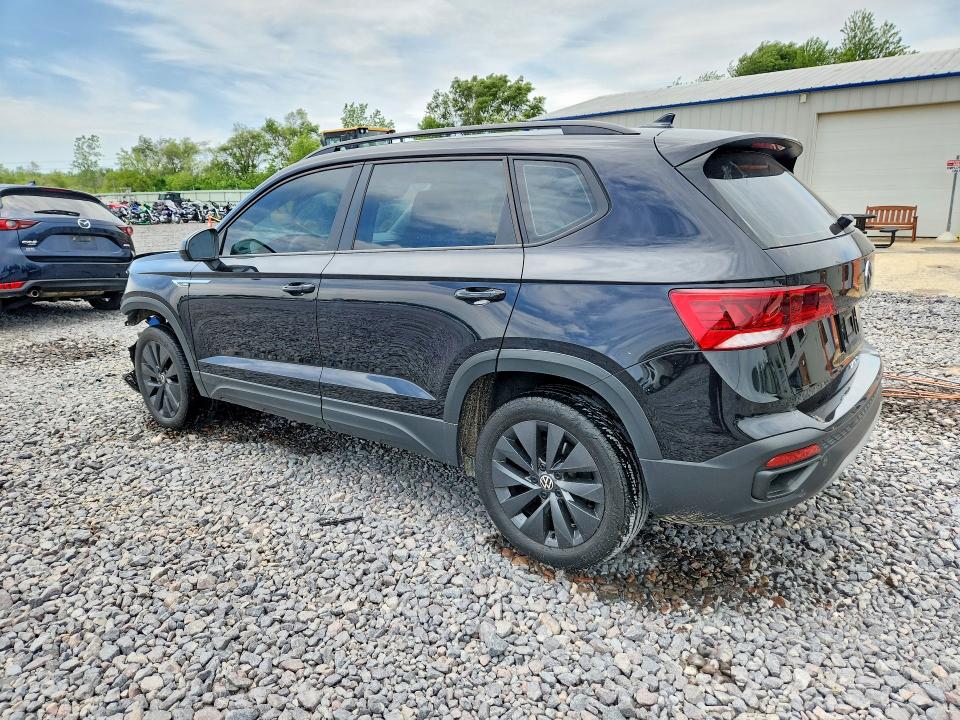 2024 Volkswagen VIN 3VV5X7B24RM070444 COPART salvage auction — FRONT END, Il - Salvage Certificate, sold $6,000 on 2026-08-03 (photo 2)