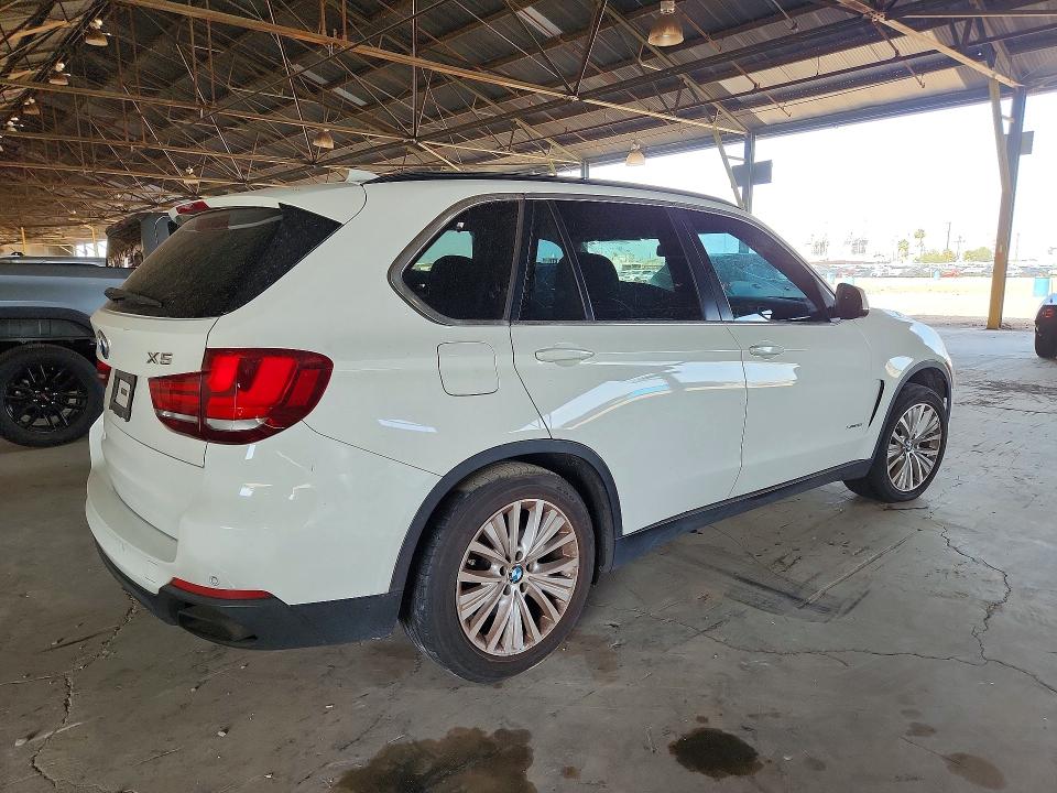 2015 BMW X5 VIN 5UXKR6C52F0J76273 COPART salvage auction — NORMAL WEAR, Az - Certificate Of Title (P), sold $3,150 on 2026-07-27 (photo 3)