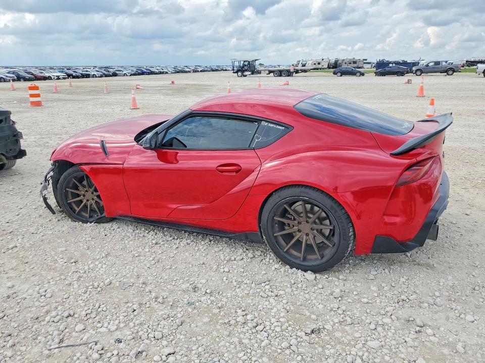 2021 Toyota Supra VIN WZ1DB2C01MW036755 COPART salvage auction — FRONT END, Tx - Salvage Vehicle Title, sold $1,800 on 2026-07-23 (photo 2)