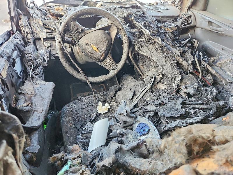 2019 Chevrolet Spark VIN KL8CD6SA2KC748060 COPART salvage auction — BURN, Nv - Non-Repairable Vehicle Cert, sold $125 on 2026-07-15 (photo 8)
