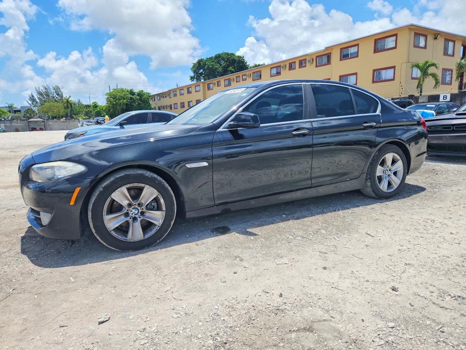2013 BMW VIN WBAXG5C5XDD229831 COPART salvage auction — MINOR DENT/SCRATCHES, Fl - Certificate Of Title, sold $825 on 2026-07-02 (photo 1)