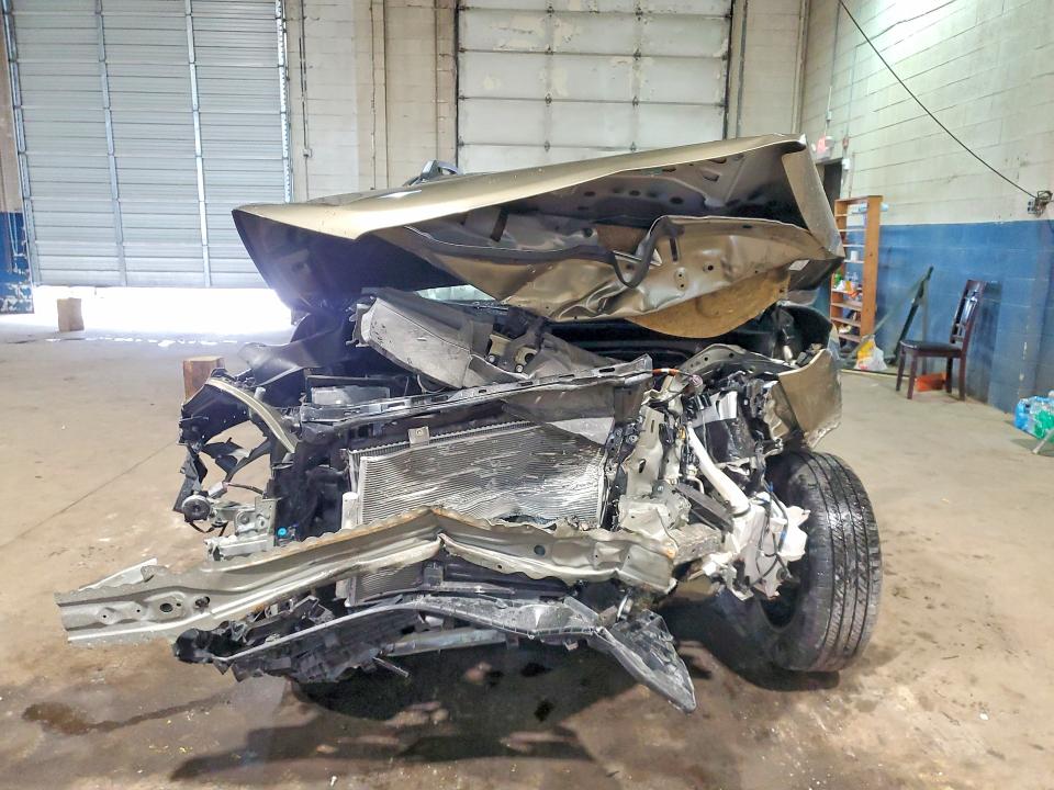 2025 Subaru Forester VIN JF2SLDDC1SH407939 COPART salvage auction — FRONT END, MI - SCRAP CERTIFICATE OF TITLE, sold $3,050 on 2026-07-28 (photo 5)