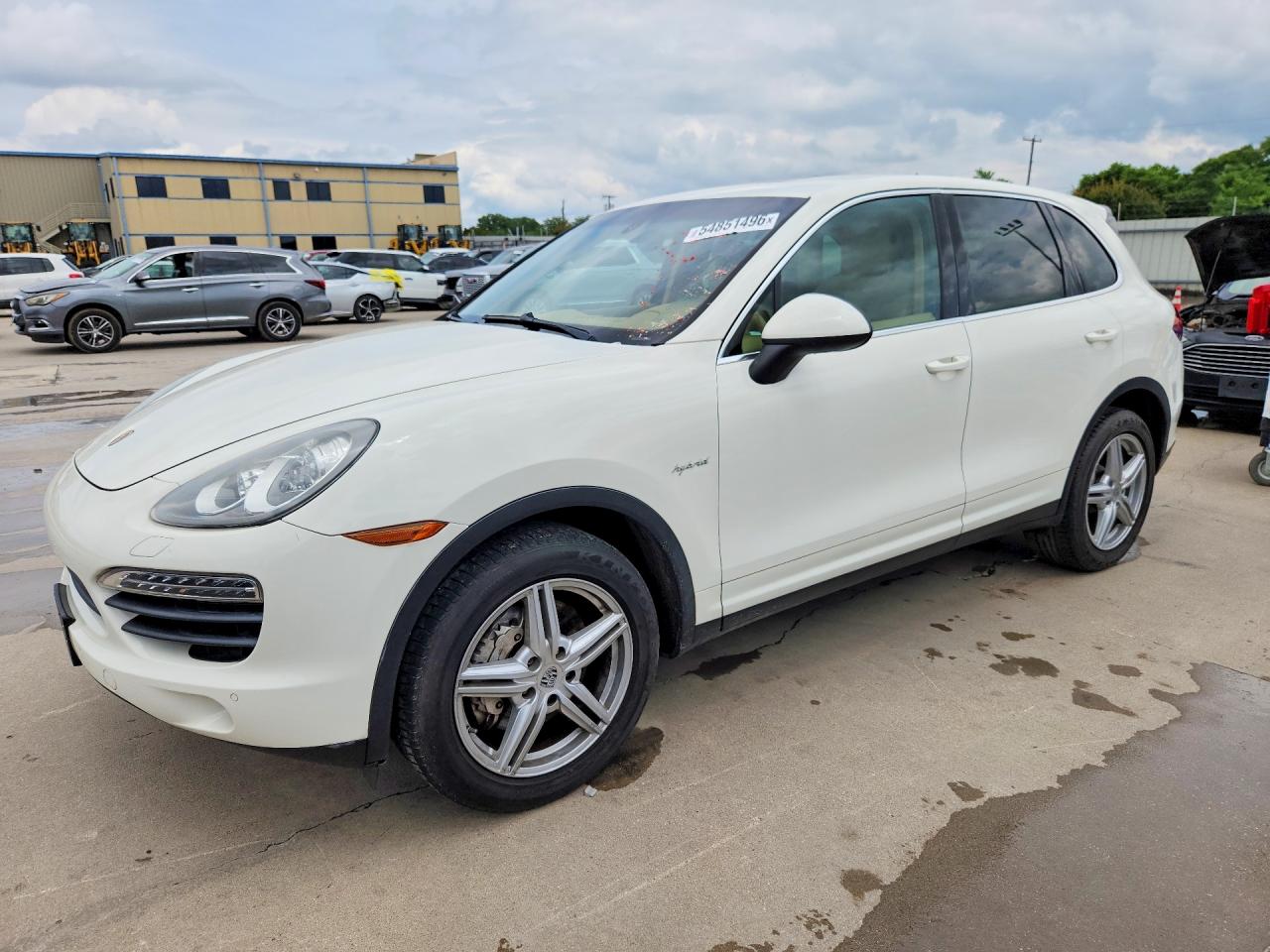 2012 Porsche Cayenne VIN WP1AE2A25CLA91463 COPART salvage auction — Minor Dent/Scratches, FL - CERTIFICATE OF TITLE, sold $1,800 on 2026-06-29 (photo 1)