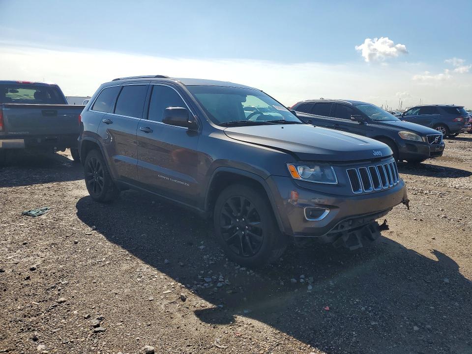 2015 Jeep Cherokee VIN 1C4RJEAG1FC735445 COPART salvage auction — FRONT END, Tx - Salvage Vehicle Title, sold $2,700 on 2026-07-02 (photo 4)