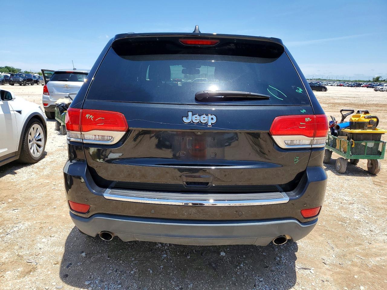 2014 Jeep Grand Cherokee VIN 1C4RJFBGXEC294305 COPART salvage auction — Vandalized, TX - SALVAGE VEHICLE TITLE, sold $3,700 on 2026-07-09 (photo 6)