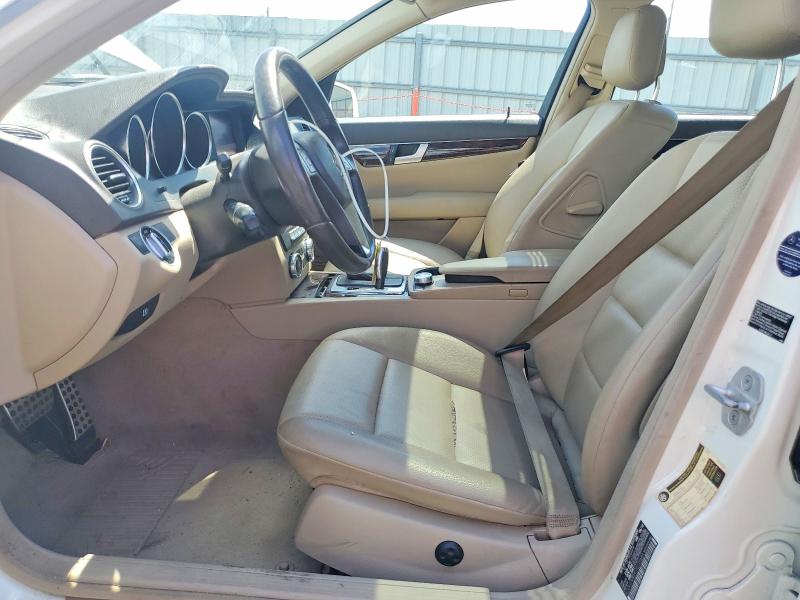 2012 Mercedes-benz VIN WDDGF8BBXCR239684 COPART salvage auction — FRONT END, FL - CERT OF TITLE SLVG REBUILDABLE, sold $15 on 2026-08-05 (photo 7)