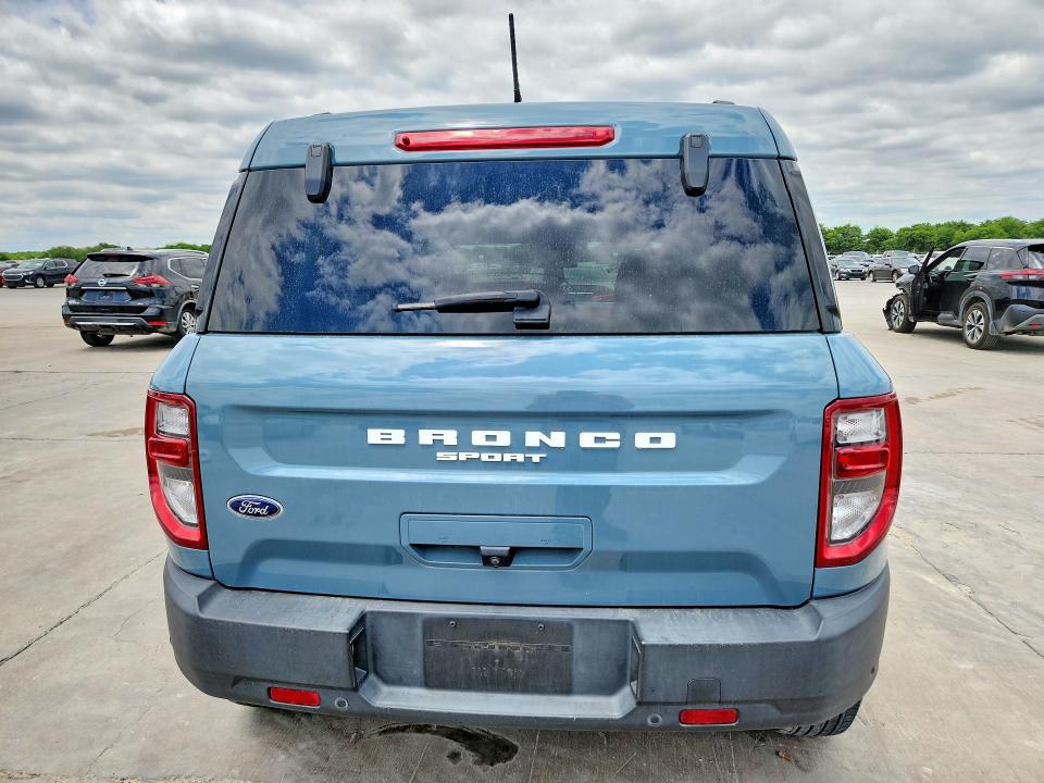 2022 Ford Bronco VIN 3FMCR9B66NRD59235 COPART salvage auction — SIDE, Tx - Salvage Vehicle Title, sold $8,600 on 2026-07-30 (photo 6)