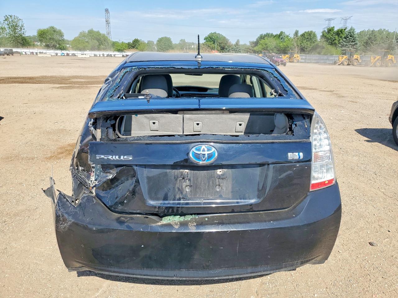 2011 Toyota Prius VIN JTDKN3DUXB1405806 COPART salvage auction — Rear End, IL - SALVAGE CERTIFICATE, sold $650 on 2026-06-30 (photo 6)