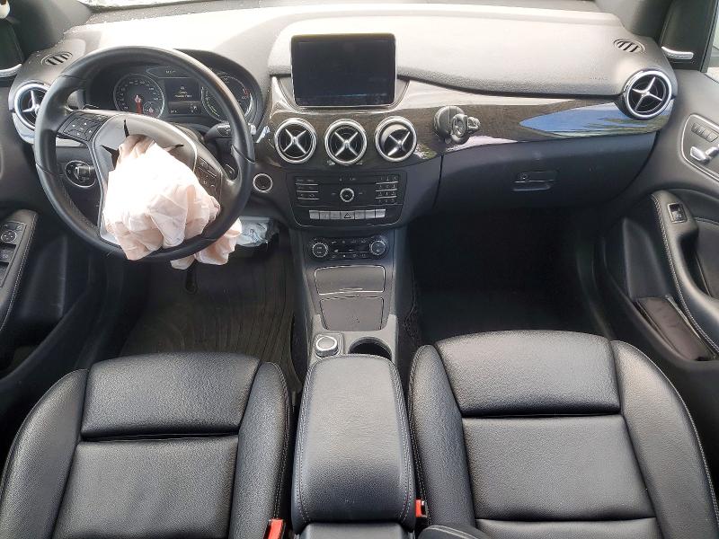 2016 Mercedes-benz B-klasse VIN WDDVP9ABXGJ010650 COPART salvage auction — FRONT END, Or - Salvage Title Certificate, sold $1,150 on 2026-07-27 (photo 8)