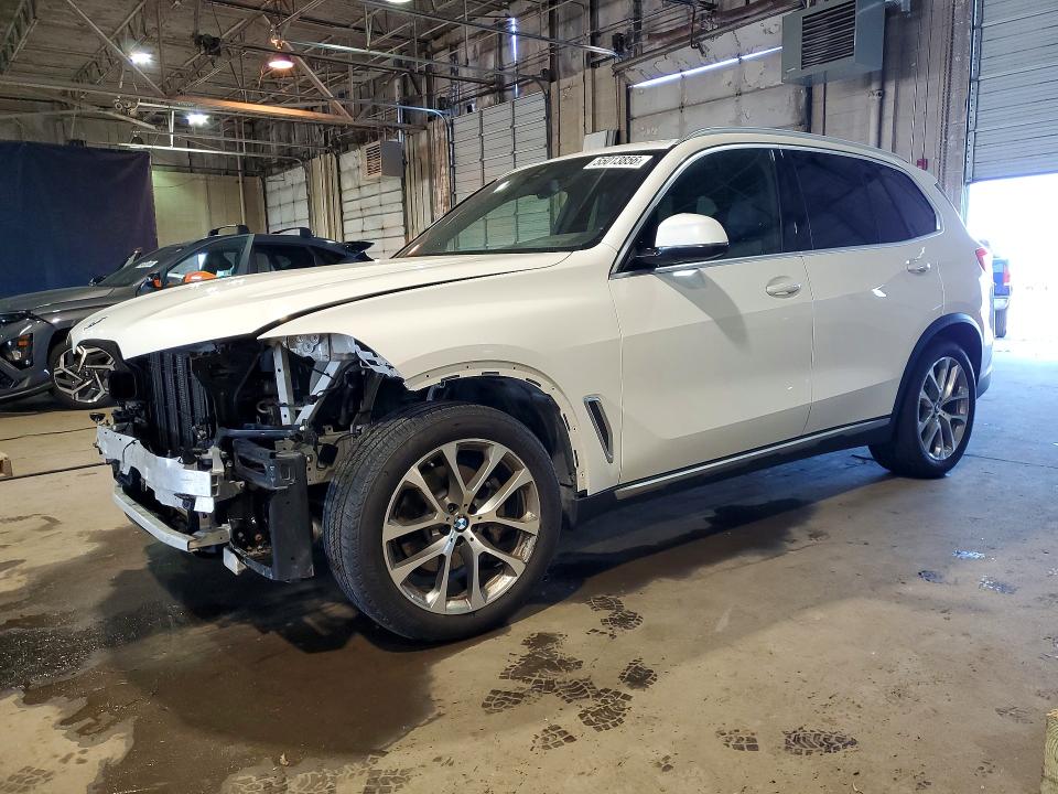 2019 BMW X5 VIN 5UXCR6C58KLL11897 COPART salvage auction — FRONT END, Mi - Certificate Of Title, sold $14,900 on 2026-07-28 (photo 1)