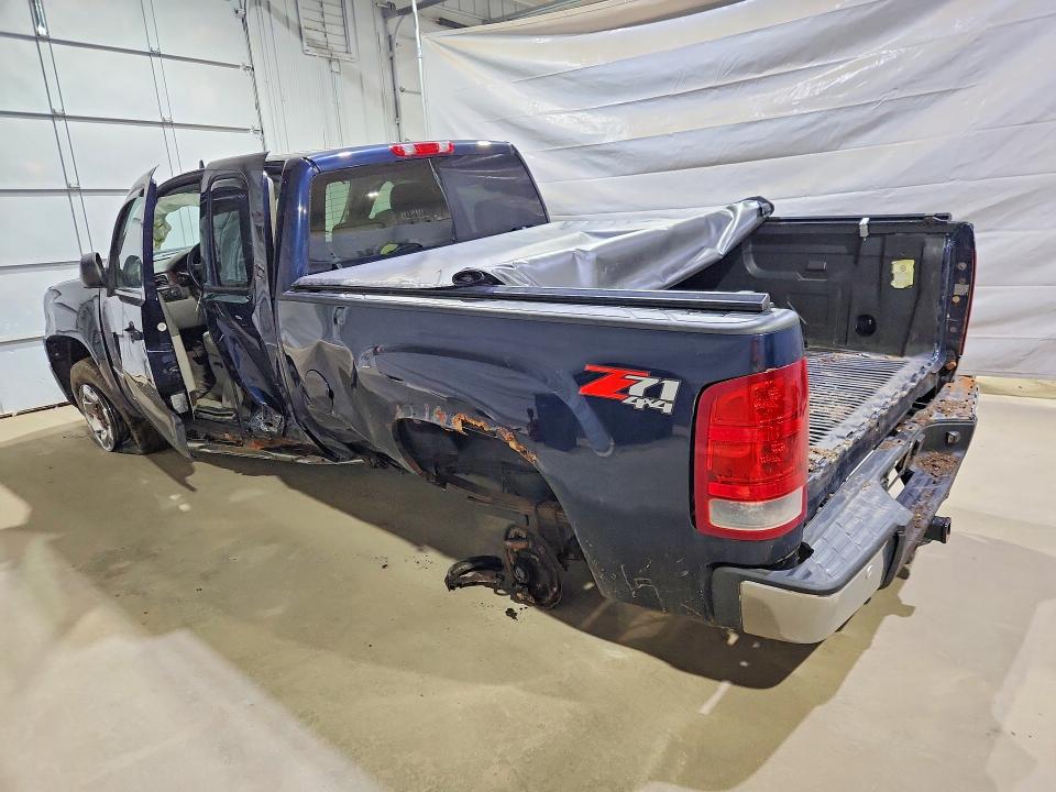 2011 Gmc SIERRA VIN 1GTR2WE36BZ238408 COPART salvage auction — REAR END, NH - CERT OF TITLE-SALVAGE, sold $325 on 2026-07-02 (photo 2)