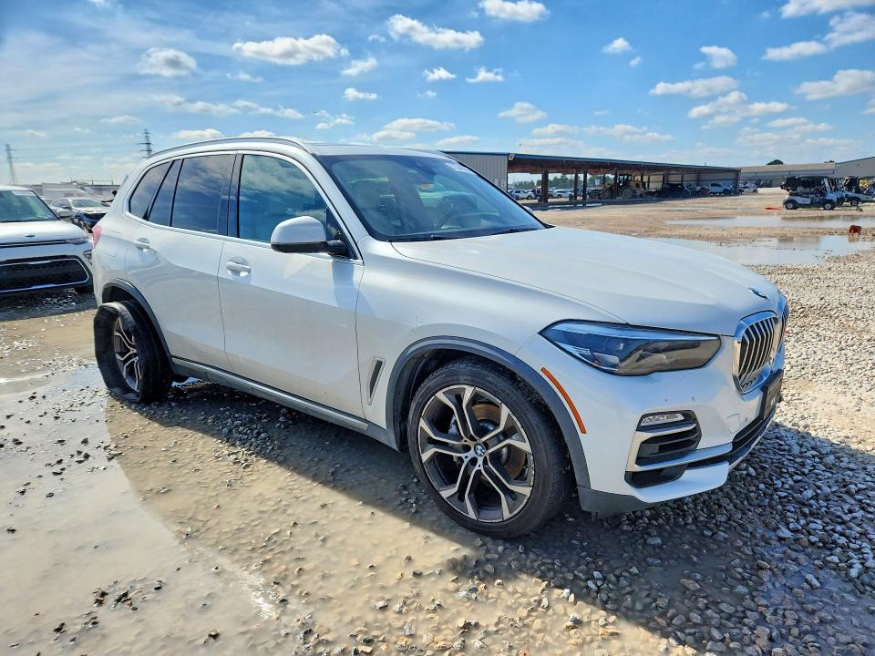 2019 BMW VIN 5UXCR6C5XKLK85383 COPART salvage auction — UNDERCARRIAGE, Tx - Salvage Vehicle Title, sold $14,100 on 2026-07-10 (photo 4)