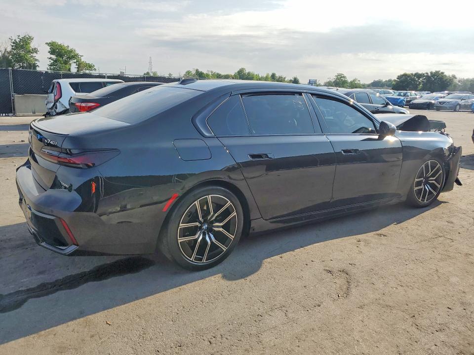 2023 BMW 7er VIN WBA23EH08PCM14277 COPART salvage auction — FRONT END, Fl - Certificate Of Destruction, sold $2,150 on 2026-07-28 (photo 3)