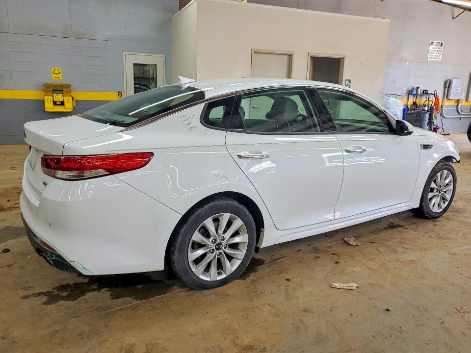 2018 Kia VIN 5XXGU4L3XJG200044 COPART salvage auction — FRONT END, Nc - Salvage Certificate Of Title, sold $1,400 on 2026-07-15 (photo 3)