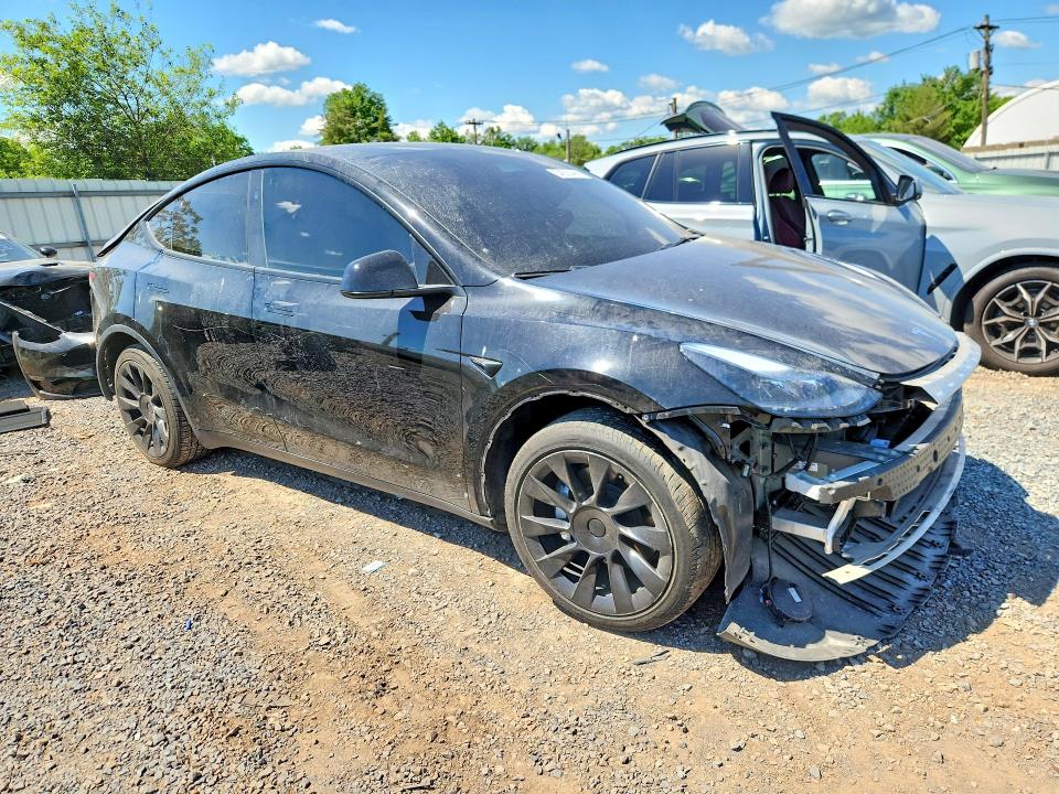 2024 Tesla Model y VIN 7SAYGDEE6RA227220 COPART salvage auction — FRONT END, NJ - CERT OF TITLE-SALVAGE, sold $14,500 on 2026-07-24 (photo 4)