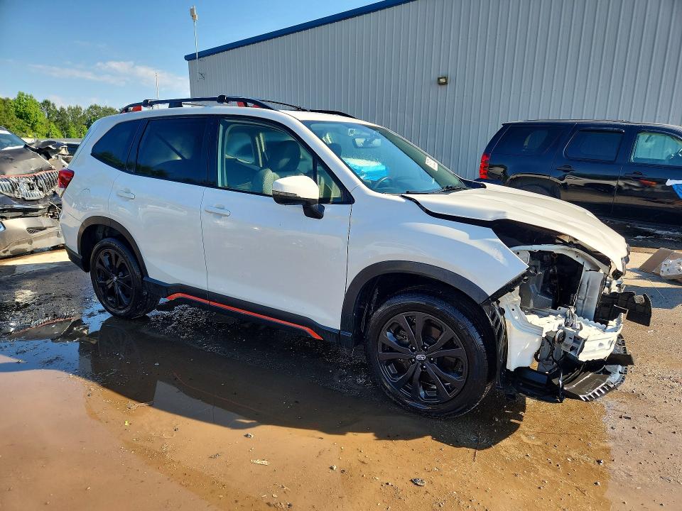 2020 Subaru Forester VIN JF2SKARC8LH484450 COPART salvage auction — FRONT END, Sc - Cert Of Title-Salvage, sold $4,650 on 2026-07-27 (photo 4)