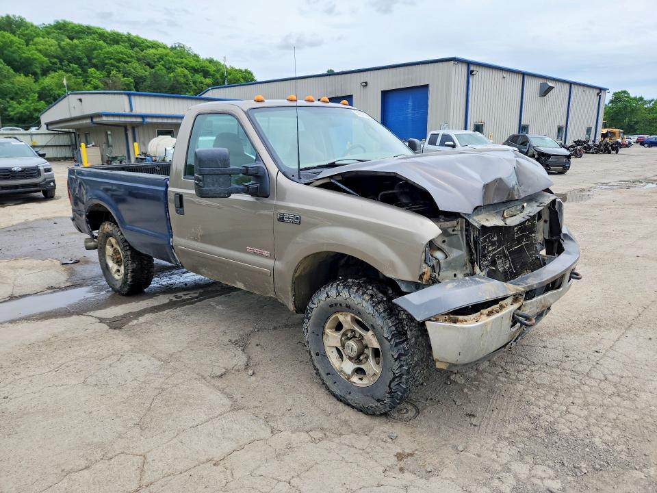 2003 Ford F-250 super duty VIN 1FTNF21P33ED18083 COPART salvage auction — FRONT END, PA - CERTIFICATE OF SALVAGE, sold $1,850 on 2026-07-02 (photo 4)