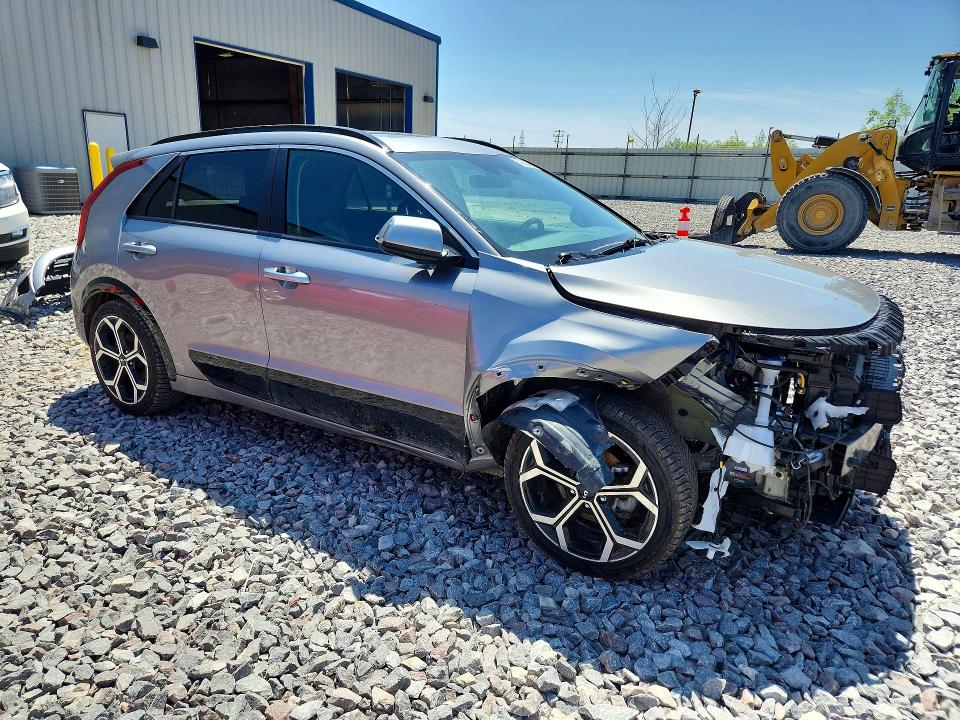 2023 Kia Niro VIN KNDCT3LE3P5040440 COPART salvage auction — FRONT END, WI - CERT OF TITLE-SALVAGE VEHICLE, sold $6,900 on 2026-07-06 (photo 4)