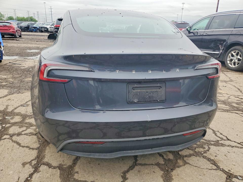 2025 Tesla Model 3 VIN 5YJ3E1EA2SF062882 COPART salvage auction — SIDE, Salvage Title, sold $20,600 on 2026-07-10 (photo 6)