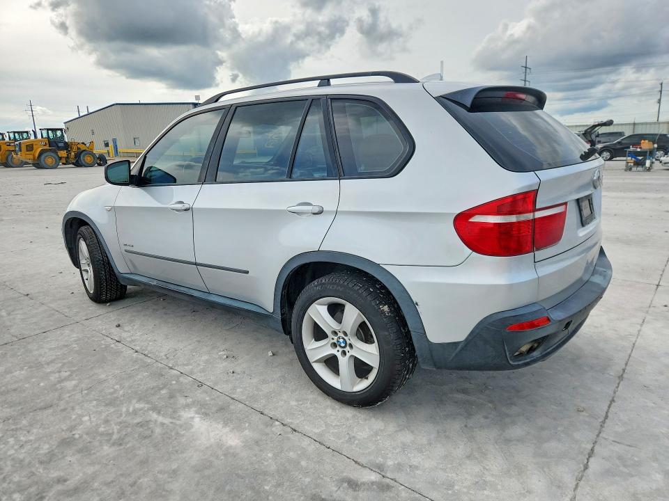 2009 BMW X5 VIN 5UXFE43559L265923 COPART salvage auction — SIDE, Tx - Salvage Vehicle Title, sold $450 on 2026-07-31 (photo 2)