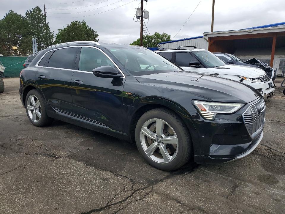 2019 Audi E-tron VIN WA1VAAGE0KB020535 COPART salvage auction — SIDE, Co - Public - Salvage Title, sold $8,800 on 2026-07-23 (photo 4)