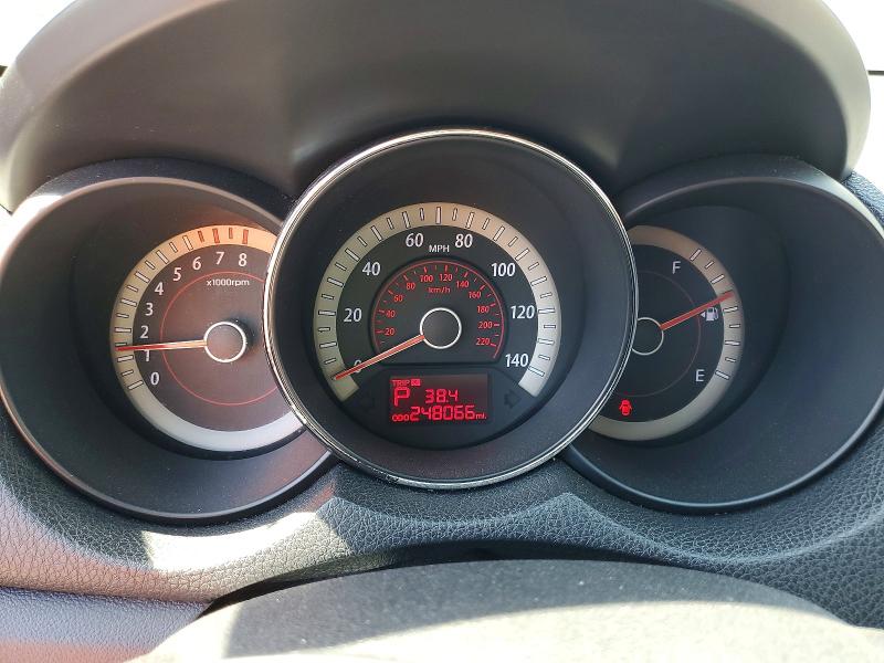 2013 Kia VIN KNAFU4A25D5706876 COPART salvage auction — SIDE, Md - Cert Of Salvage > 75% Damage, sold $375 on 2026-07-10 (photo 9)