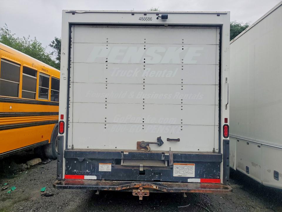 2022 Ford E-350 VIN 1FDWE3FN6NDC09089 COPART salvage auction — FRONT END, Az - Cert Of Title - Salvage, sold $6,900 on 2026-07-28 (photo 6)