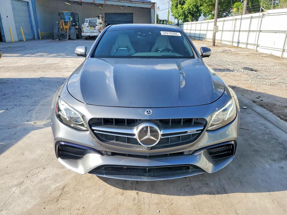 2018 Mercedes-benz E-klasse amg VIN WDDZF8KB8JA458941 COPART salvage auction — MINOR DENT/SCRATCHES, Tx - Certificate Of Title, sold $2,700 on 2026-07-28 (photo 5)