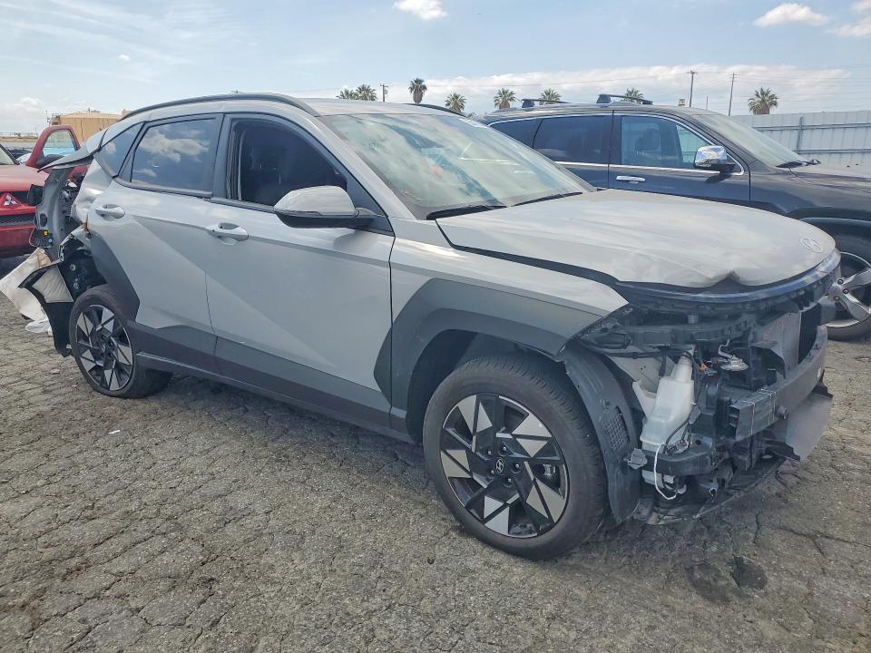 2025 Hyundai Kona VIN KM8HBCAB6SU305976 COPART salvage auction — FRONT END, Ca - Dis/Dlr/Exp Only Clean Title (P), sold $4,250 on 2026-07-30 (photo 4)