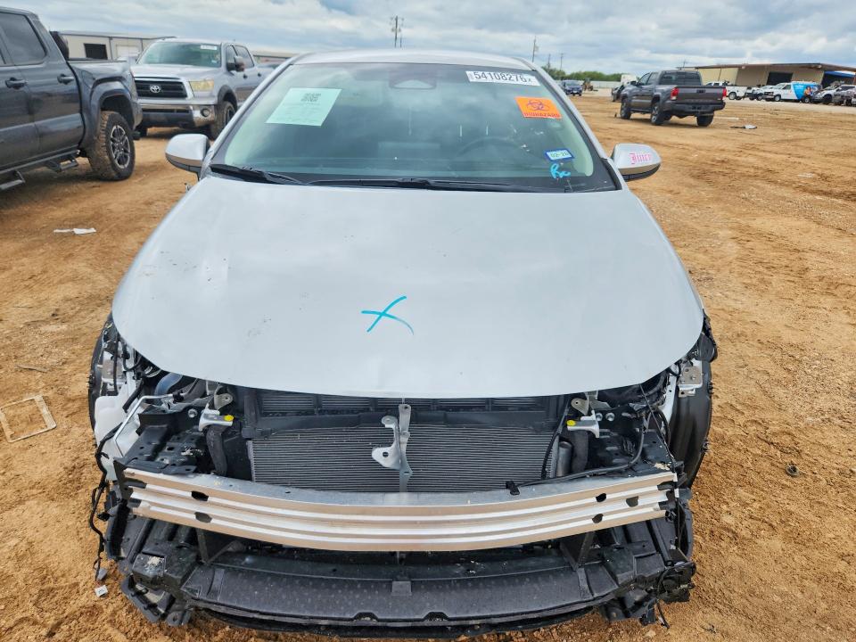 2026 Toyota Corolla VIN 5YFB4MDE6TP423251 COPART salvage auction — REAR END, TX - SALVAGE VEHICLE TITLE (P), sold $375 on 2026-07-30 (photo 5)