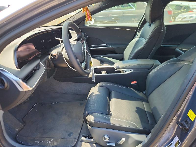 2025 Lucid VIN 50EA1TEA1SA037975 COPART salvage auction — SIDE, Id - Salvage Certificate Of Title, sold $20,800 on 2026-09-15 (photo 7)