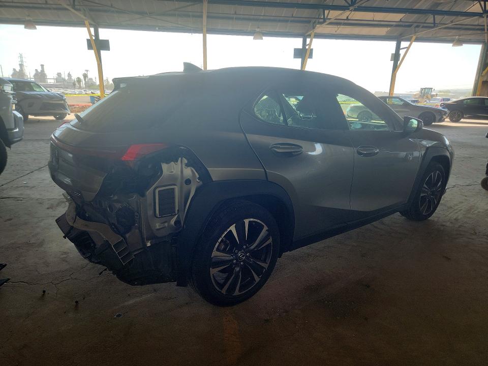 2021 Lexus Ux VIN JTHX3JBH5M2042705 COPART salvage auction — REAR END, Az - Cert Of Title - Salvage, sold $8,500 on 2026-07-22 (photo 3)