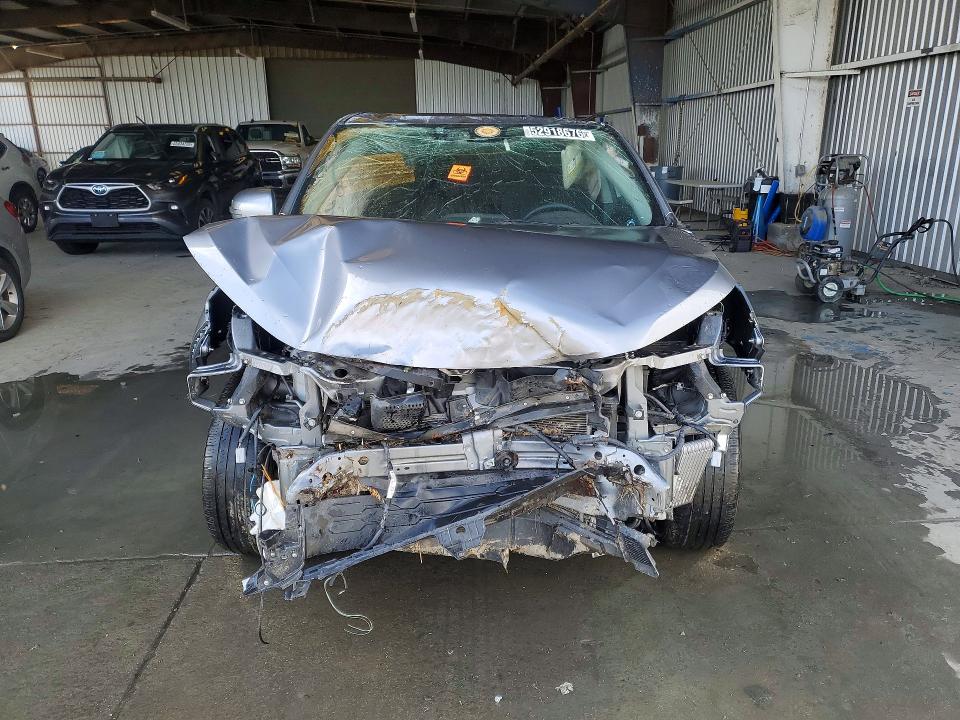 2021 Mitsubishi Outlander sport VIN JA4APVAU8MU013537 COPART salvage auction — ROLLOVER, CA - CERTIFICATE OF TITLE, sold $1,700 on 2026-07-16 (photo 5)