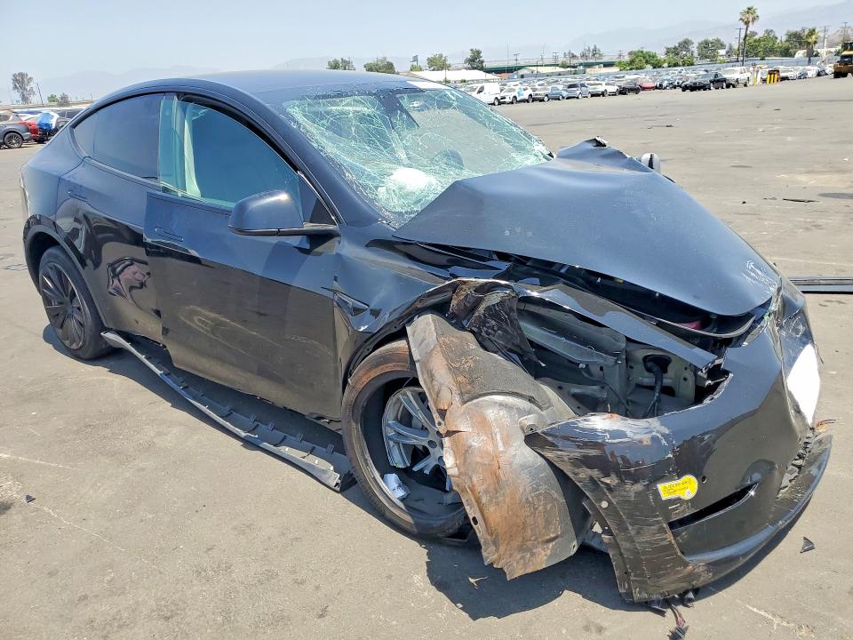 2022 Tesla VIN 7SAYGDEE6NF555153 COPART salvage auction — FRONT END, Ca - Salvage Certificate, sold $5,500 on 2026-07-27 (photo 4)