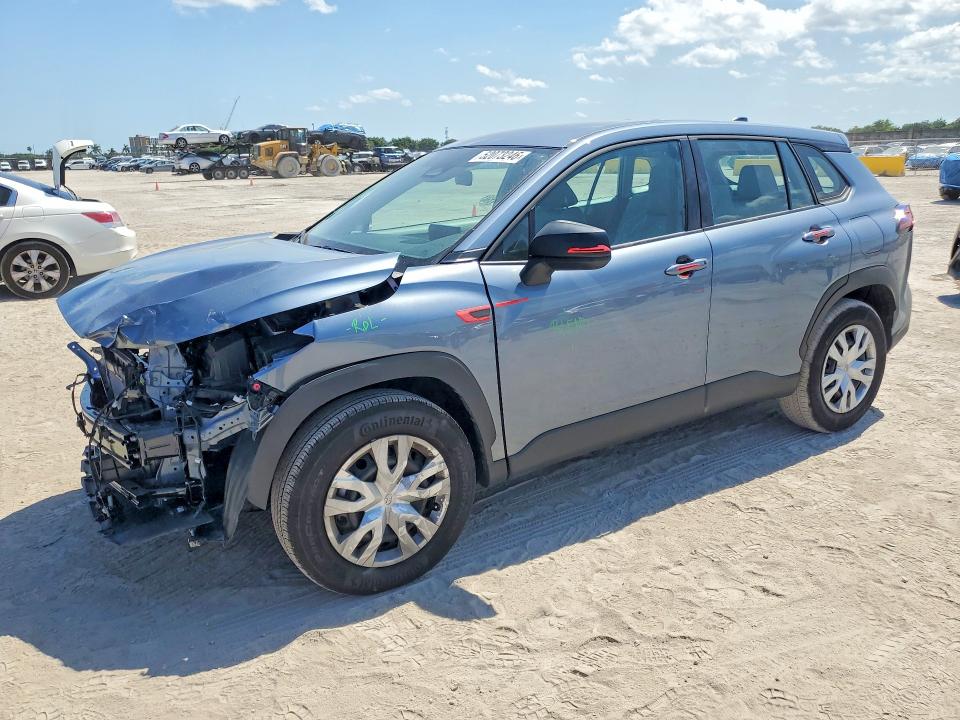 2026 Toyota Corolla cross VIN 7MUAAAAG2TV182374 — COPART salvage auction photo