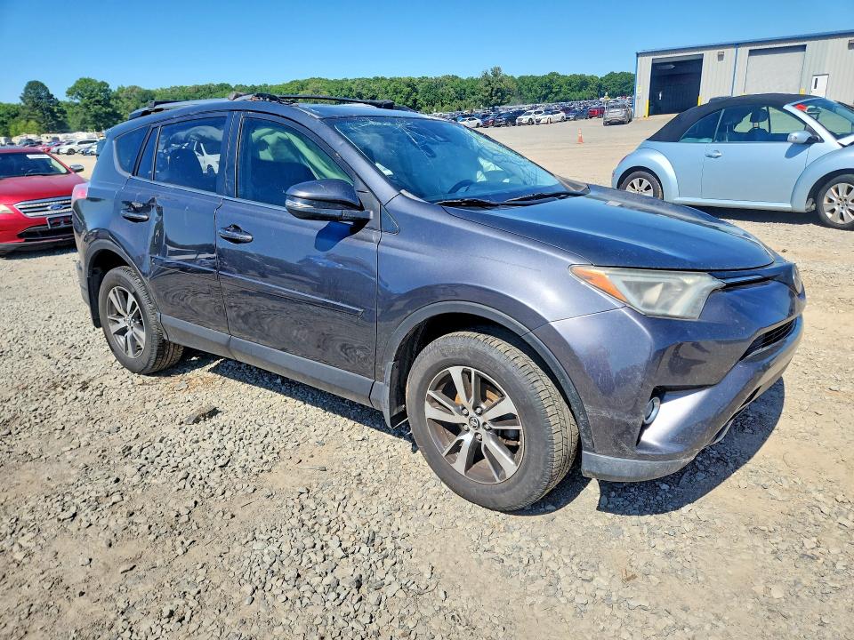2018 Toyota Rav 4 VIN JTMWFREV5JD109811 COPART salvage auction — SIDE, Ar - Cert Of Title-Salvage, sold $2,650 on 2026-07-13 (photo 4)