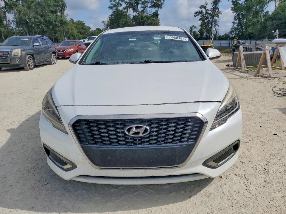 2017 Hyundai Sonata VIN KMHE24L14HA054060 COPART salvage auction — REAR END, Fl - Cert Of Title Slvg Rebuildable, sold $275 on 2026-07-21 (photo 5)