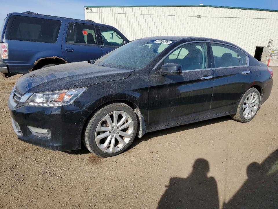 2014 Honda Accord VIN 1HGCR3F91EA800402 COPART salvage auction — FRONT END, AB - BOS - REBUILT, sold $9,000 on 2026-07-21 (photo 1)