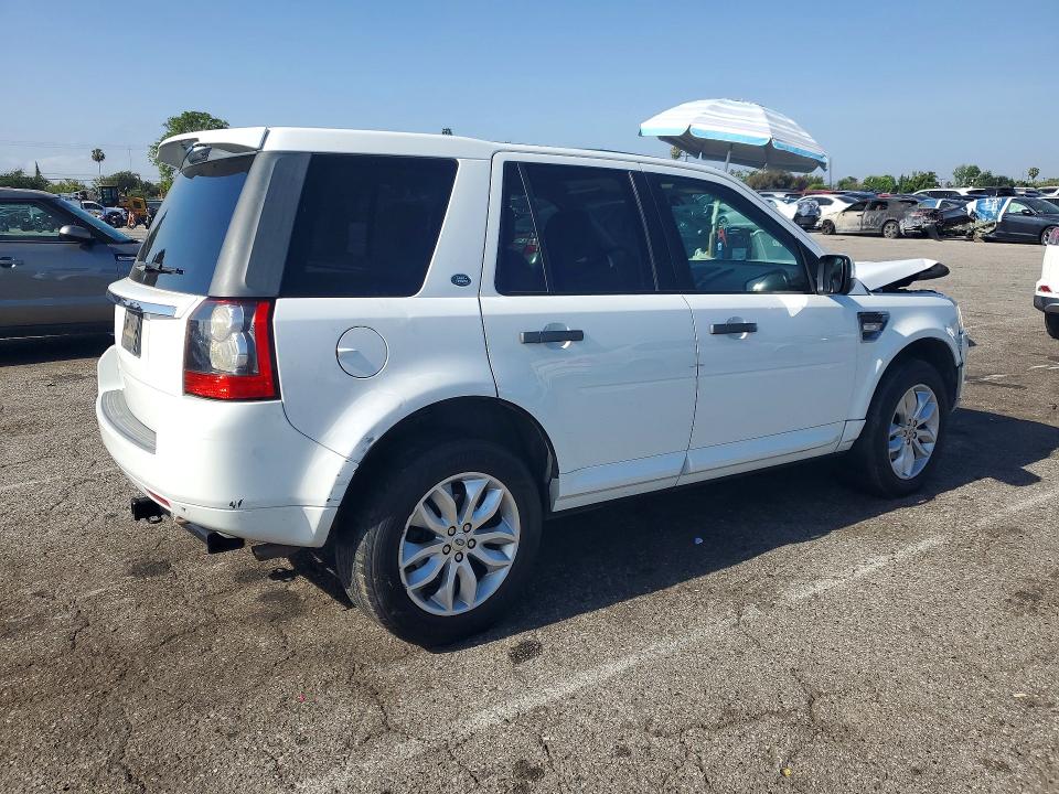 2011 Land rover Lr2 VIN SALFR2BN3BH276948 COPART salvage auction — FRONT END, Ca - Salvage Certificate, sold $525 on 2026-07-24 (photo 3)