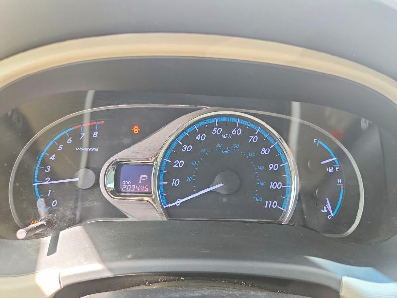 2013 Toyota Sienna VIN 5TDYK3DC7DS372201 COPART salvage auction — FRONT END, Ut - Salvage Certificate, sold $150 on 2026-07-21 (photo 9)