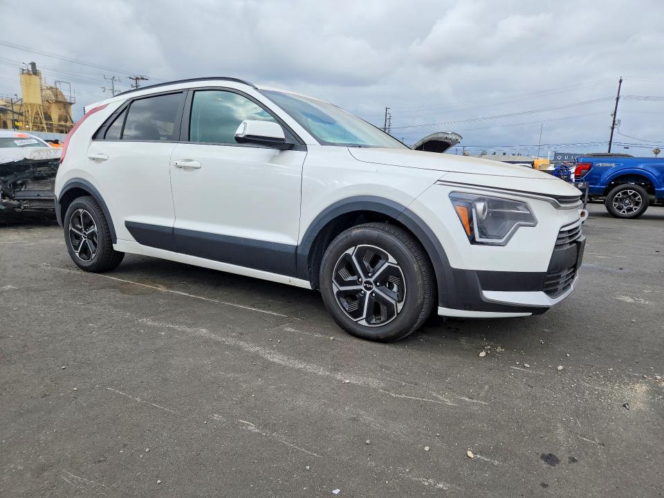 2024 Kia Niro VIN KNDCR3LE0R5207998 COPART salvage auction — REAR END, Salvage Title, sold $4,450 on 2026-07-13 (photo 4)