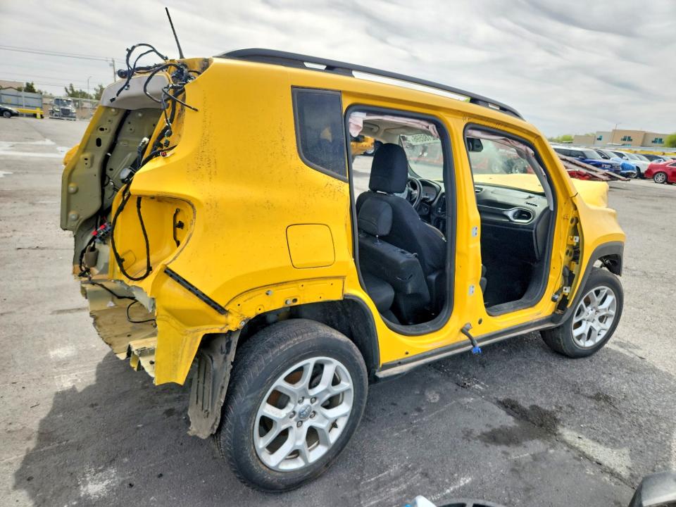 2018 Jeep Renegade VIN ZACCJABB3JPH84216 COPART salvage auction — STRIPPED, Or - Salvage Title Certificate, sold $600 on 2026-07-29 (photo 3)