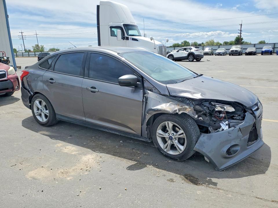 2014 Ford Focus VIN 1FADP3F27EL461084 COPART salvage auction — FRONT END, Id - Salvage Certificate Of Title, sold $325 on 2026-07-09 (photo 4)