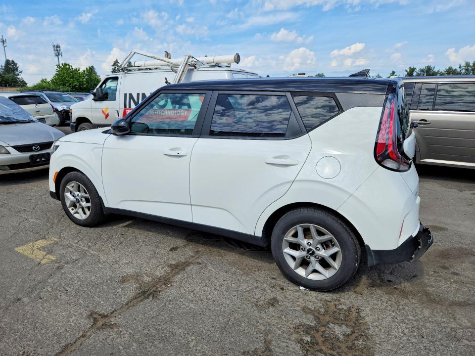 2024 Kia Soul VIN KNDJ23AU8R7233436 COPART salvage auction — REAR END, Or - Salvage Title Certificate, sold $6,400 on 2026-07-20 (photo 2)